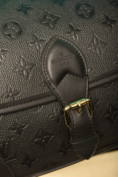 L - Diane Bag Black