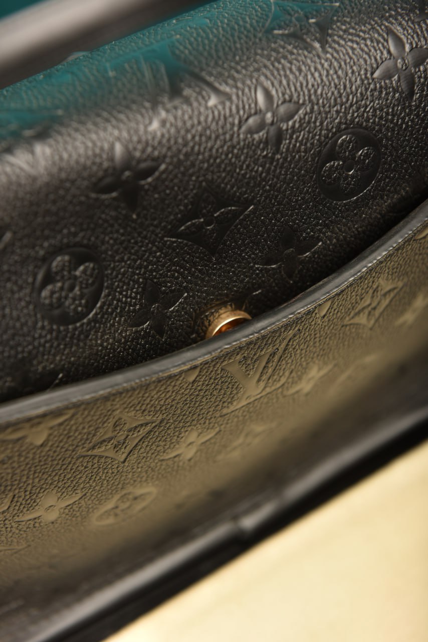 L - Diane Bag Black