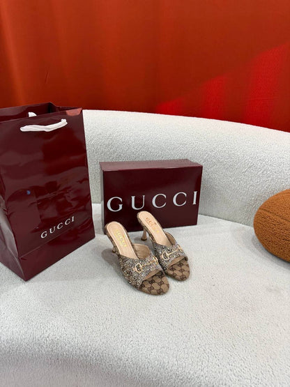 GCC - Shoes