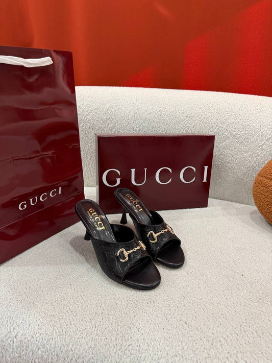 GCC - Shoes