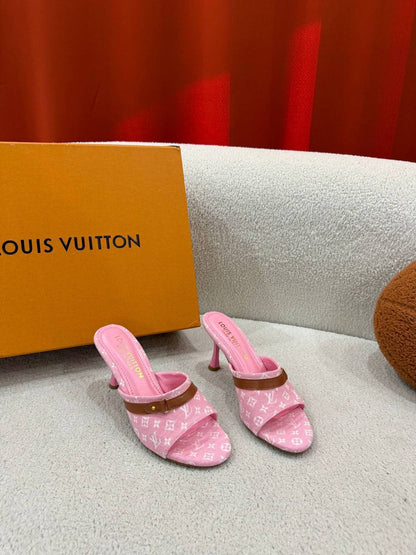 L - Shoes