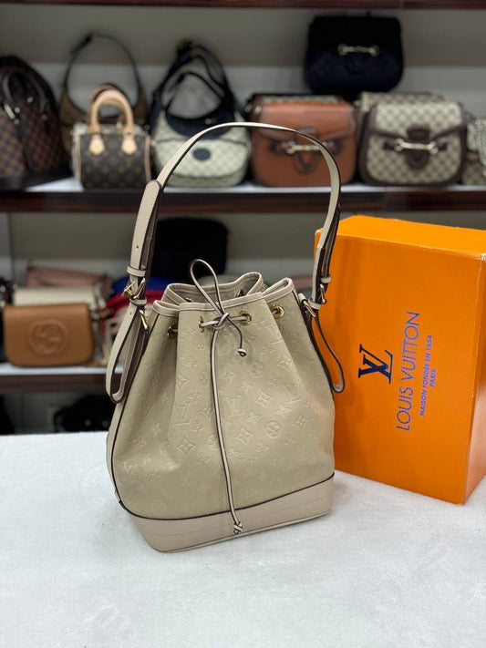 L - Noe Bag