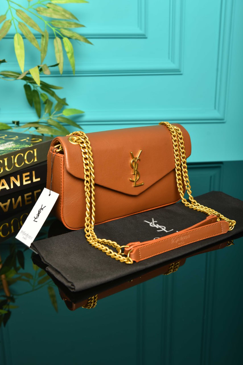 YS - Calypso Medium in Grained Lambskin