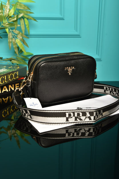 PR - Textured Camera Bag
