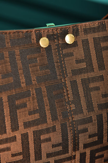 FD - Peekaboo Soft Medium