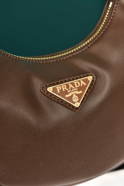 PR - Arque Small Leather Shoulder Bag