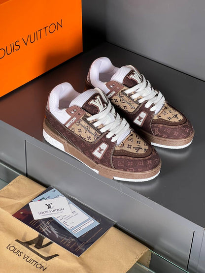 L - Shoes