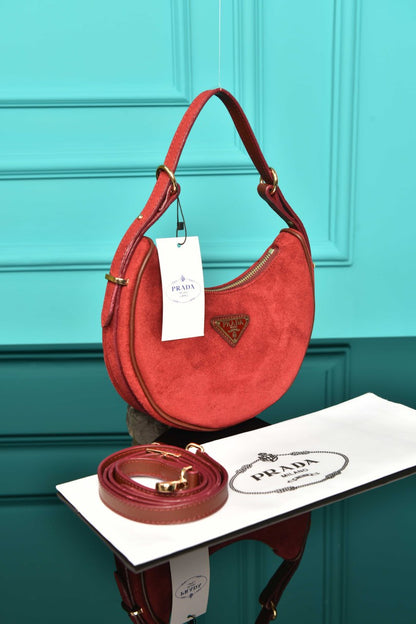 PR - Arque Small Leather Shoulder Bag (Suede)