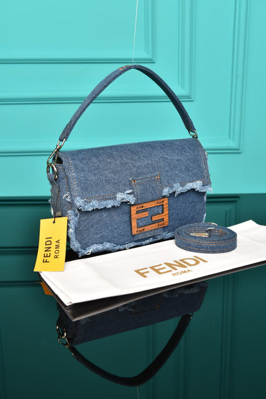 FD - Baguette Bag in Denim