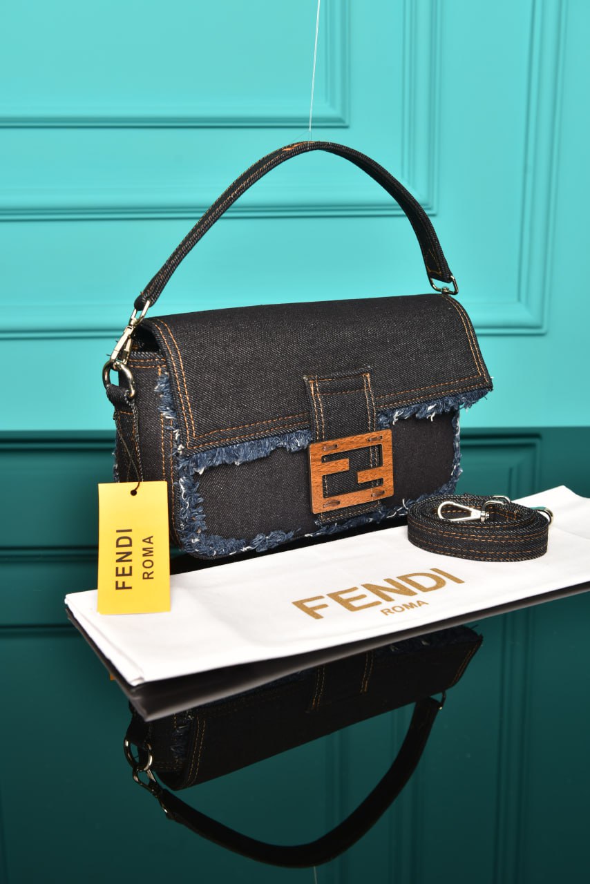 FD - Baguette Bag in Denim