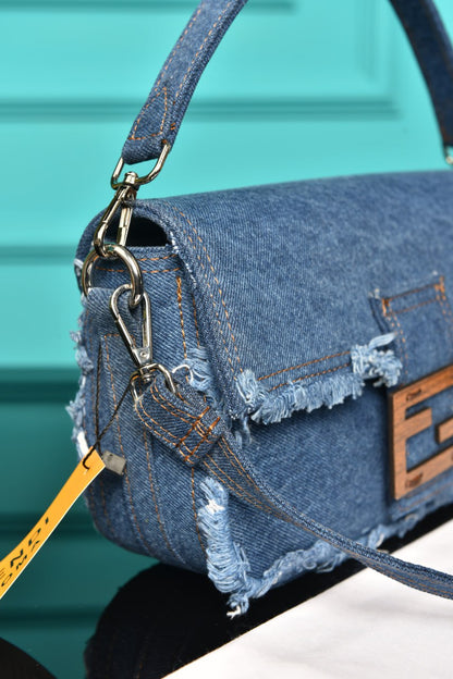FD - Baguette Bag in Denim