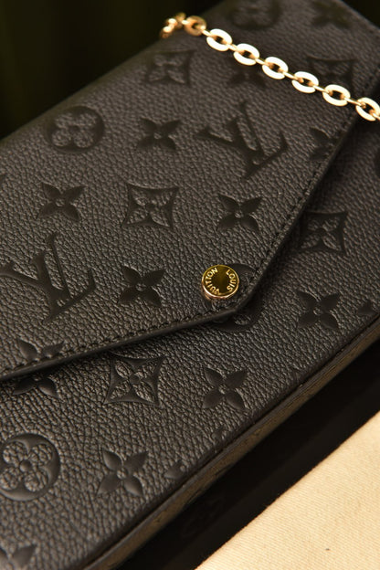 L - Felicie Pochette