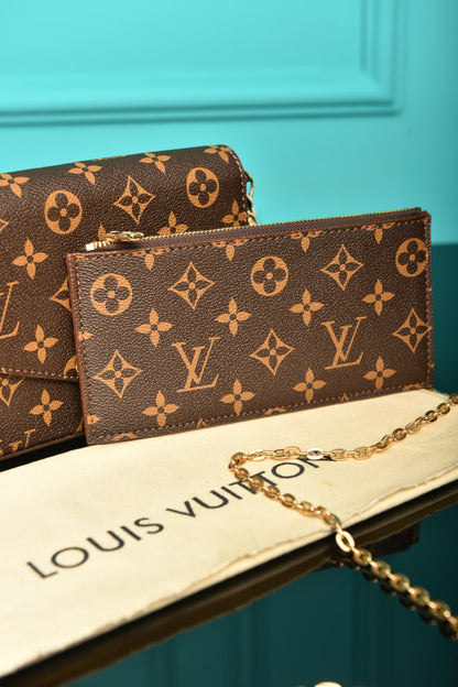 L - Felicie Pochette