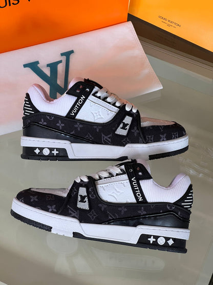 L - Shoes