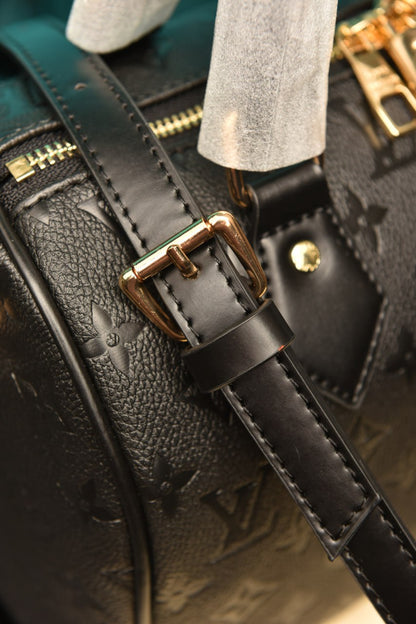 L - TM Speedy 25 Bandouliere Black