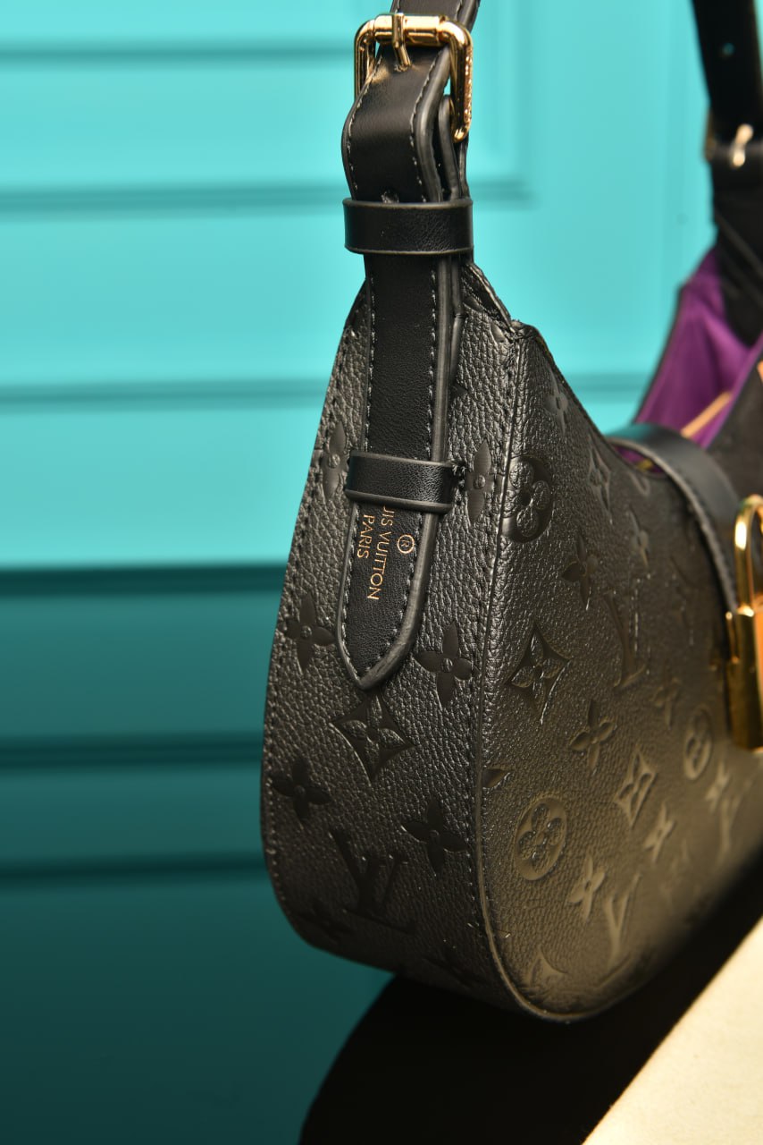 L - Low Key Shoulder Bag