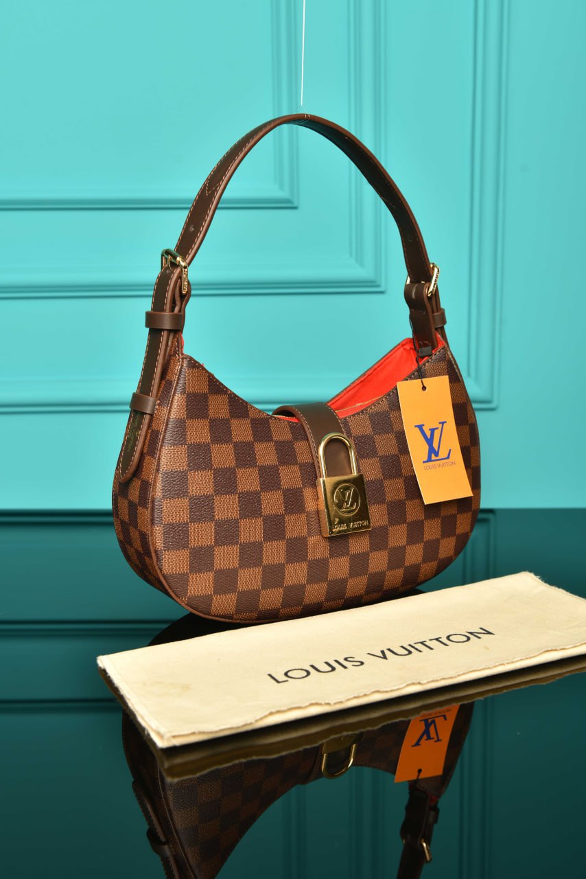 L - Low Key Shoulder Bag