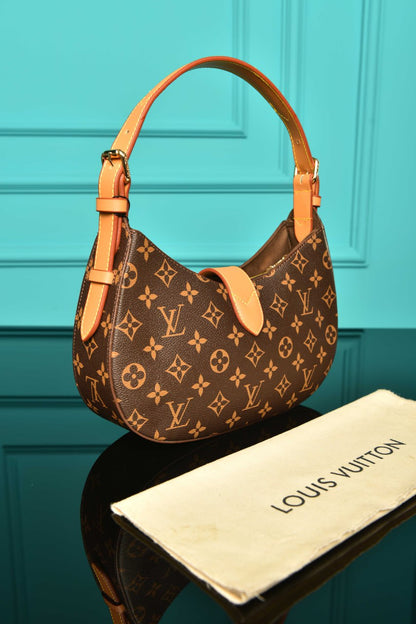 L - Low Key Shoulder Bag